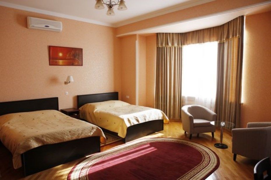 Kmm Hotel Tiflis Dış mekan fotoğraf